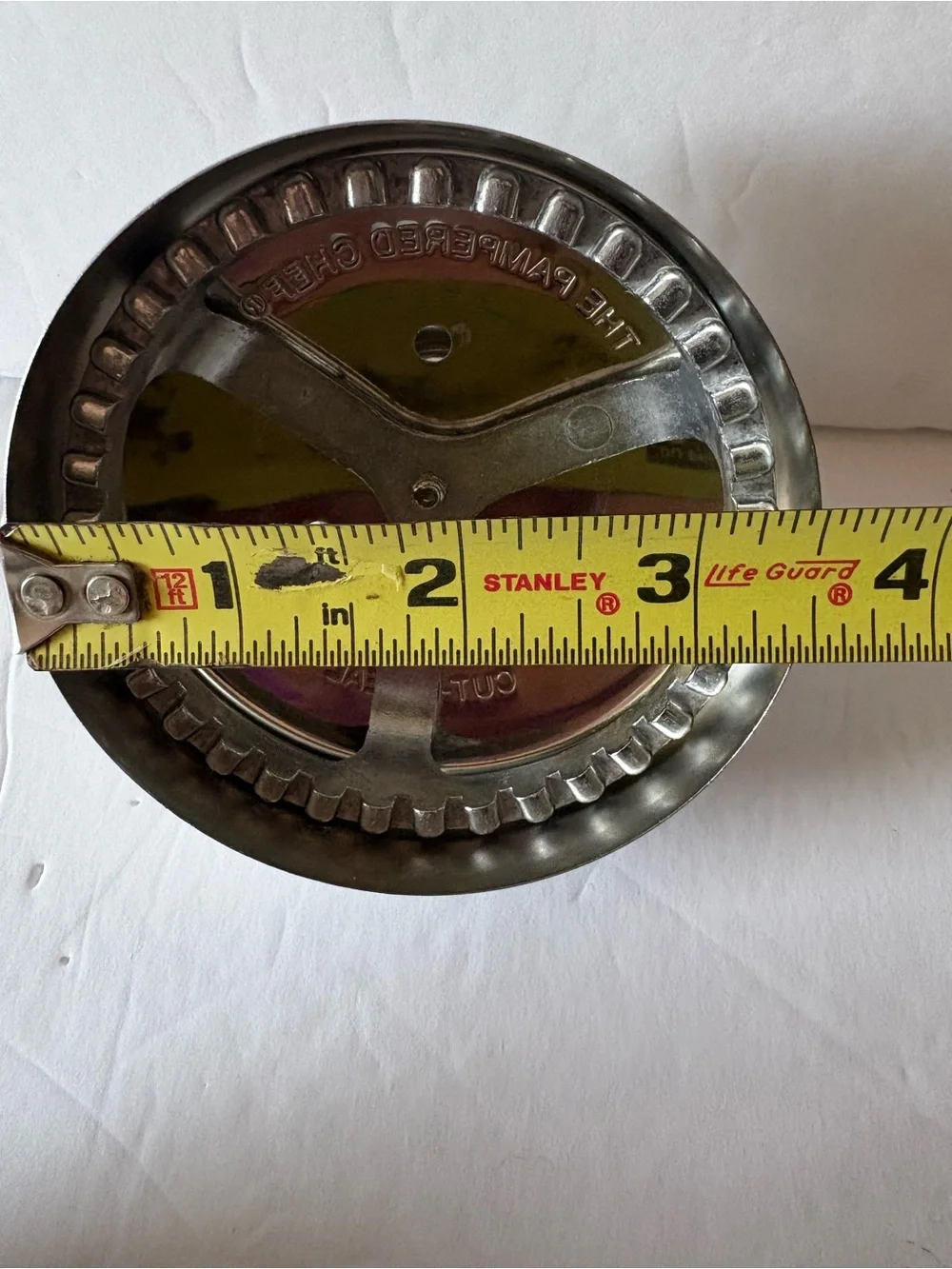 Pampered Chef Cut-N-Seal 3 piece Set 3”, 3.5”, 4”